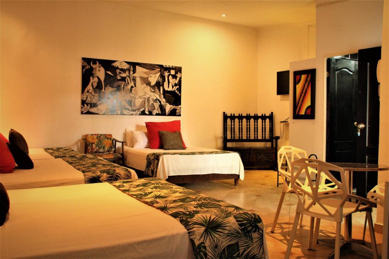 Hotel Boutique Budapez Гонда Экстерьер фото