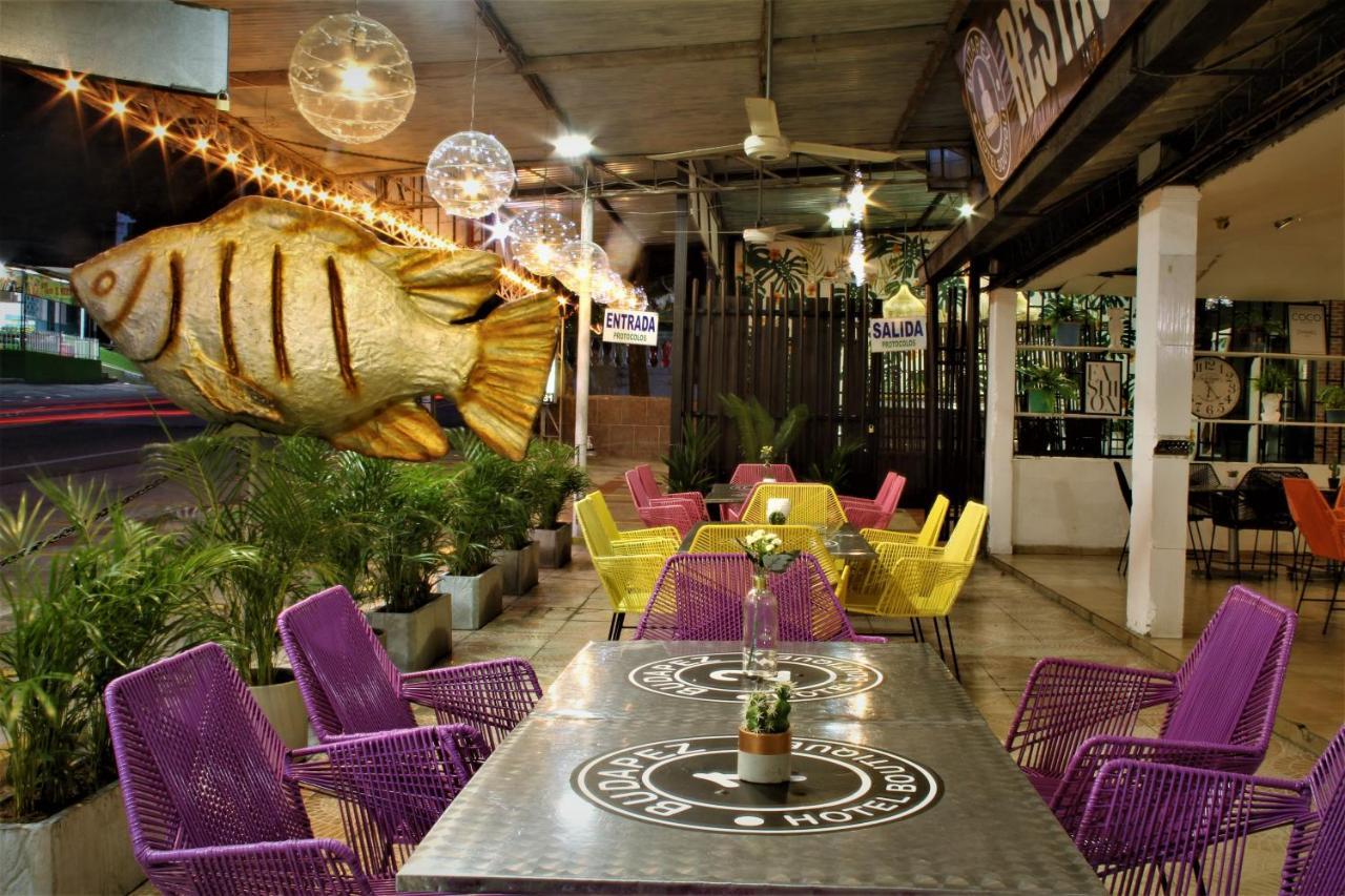 Hotel Boutique Budapez Гонда Экстерьер фото