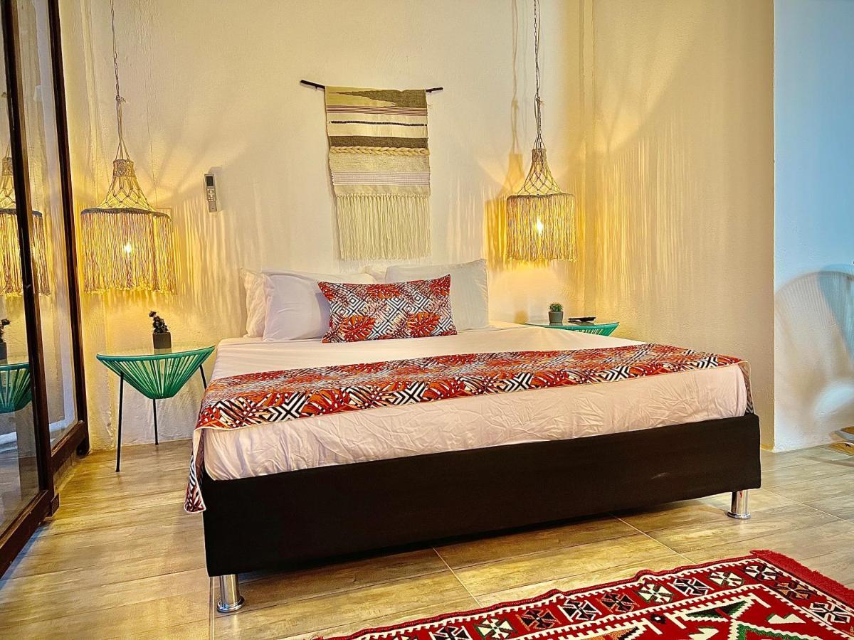 Hotel Boutique Budapez Гонда Экстерьер фото